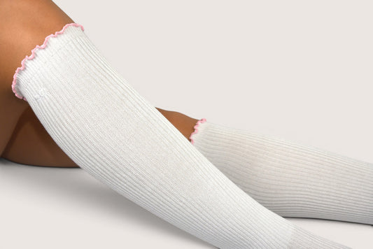 Frill edge compression sock knee high in White