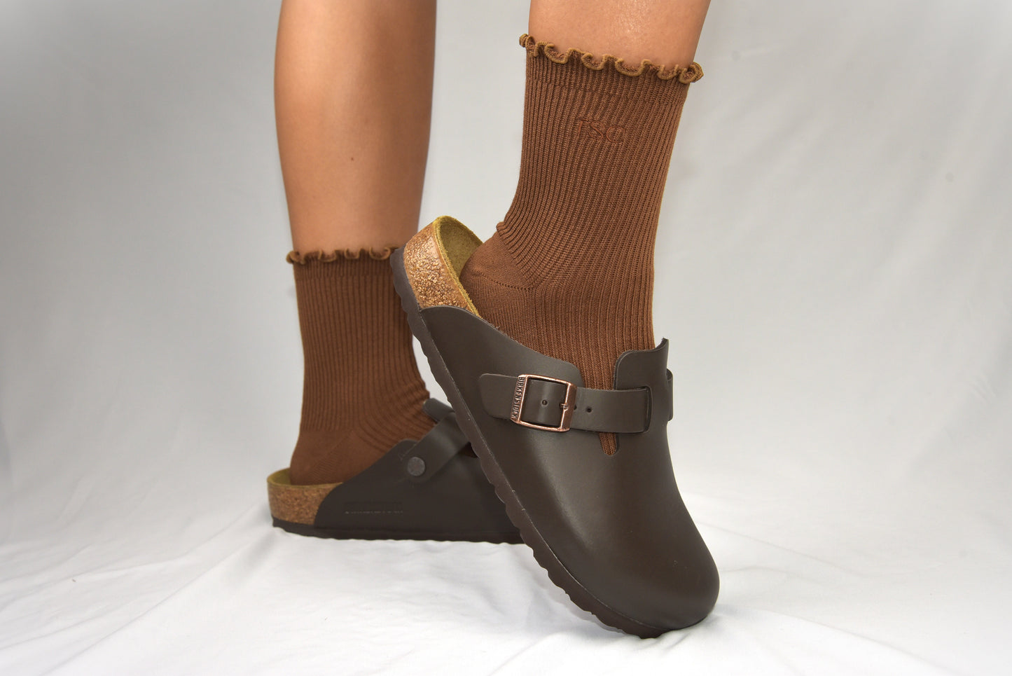 Frill edge compression sock mid crew in Coffee
