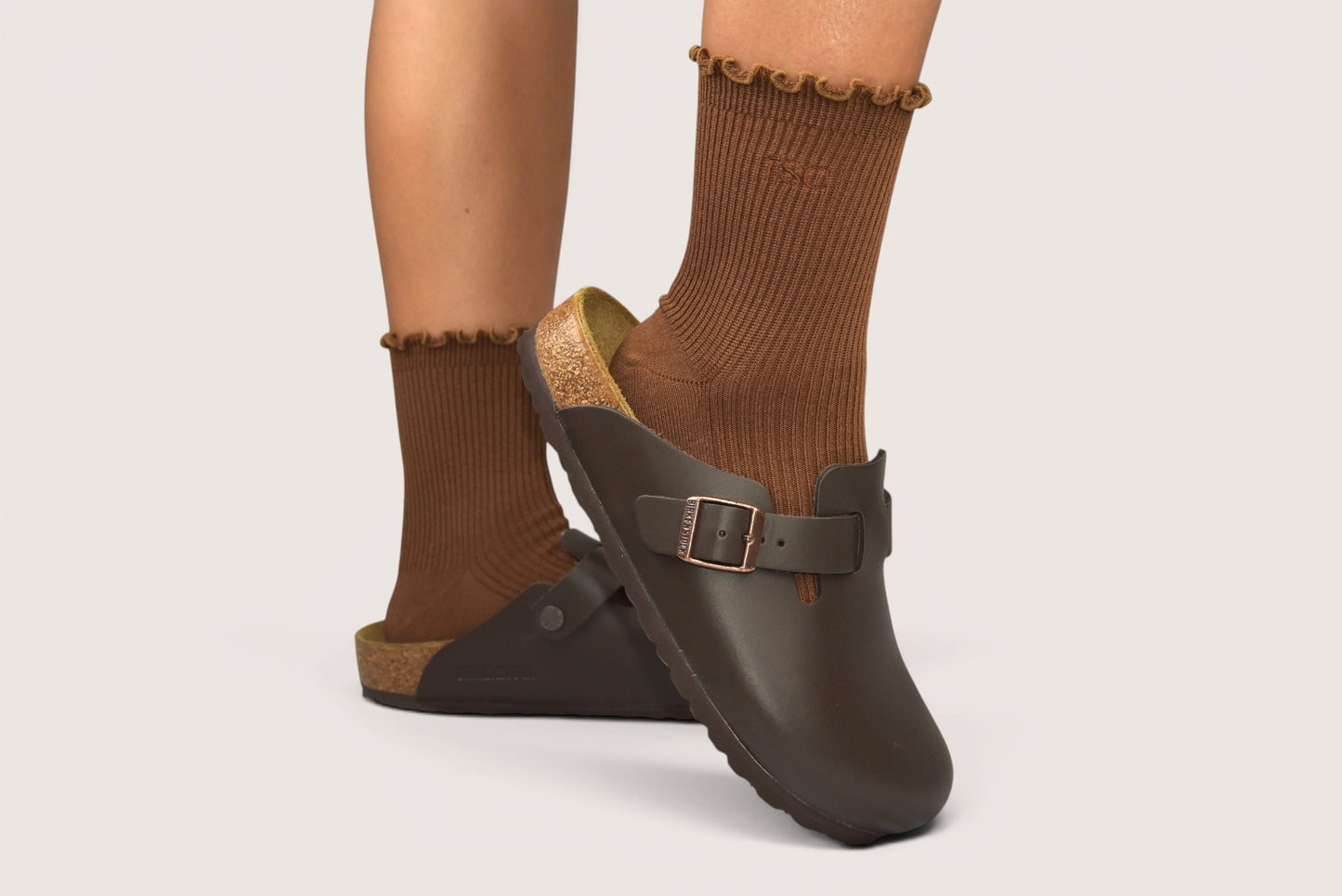 Frill edge compression sock mid crew in Coffee